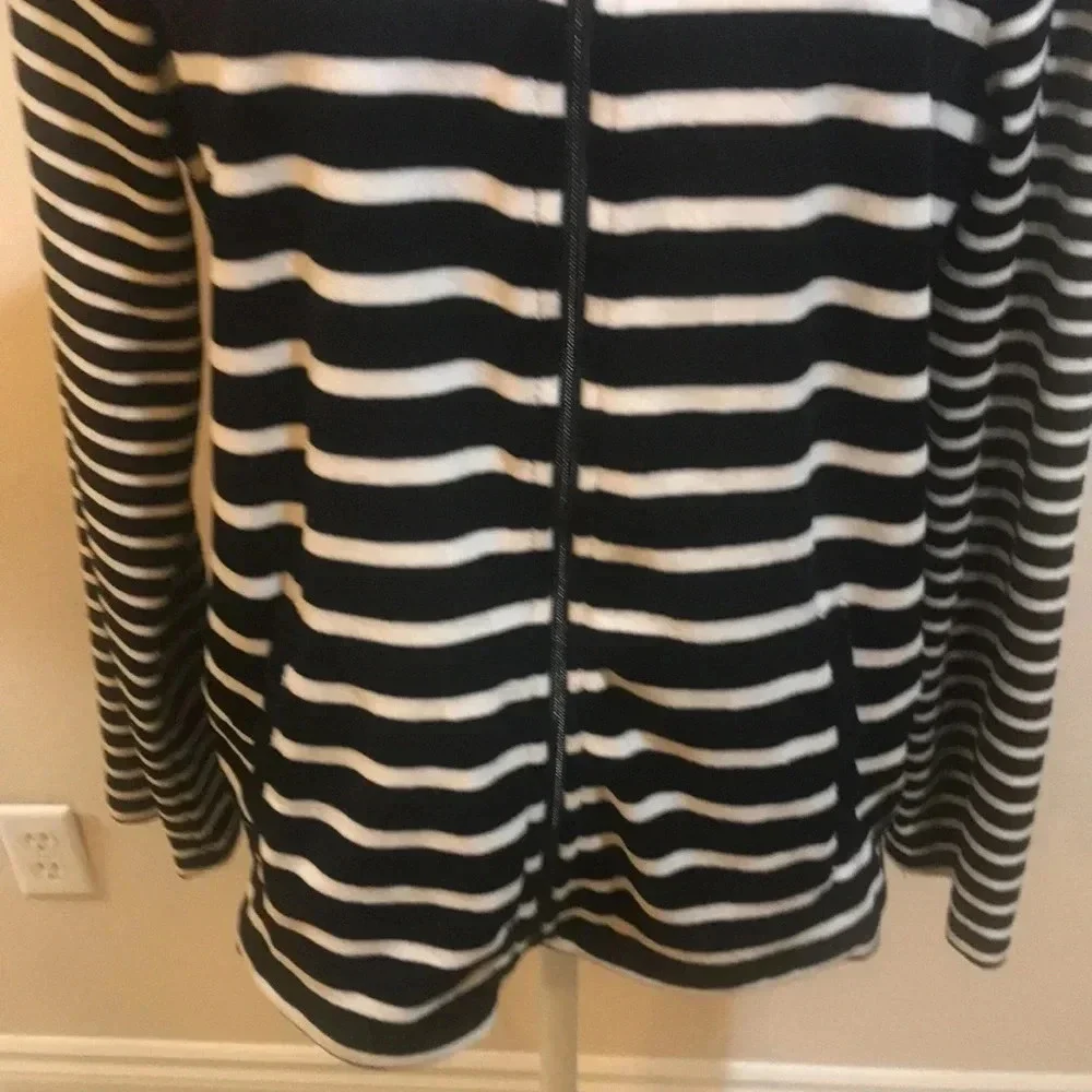 Onque Casual Velour Striped Front Zip and Pockets Striped Jacket Size XL